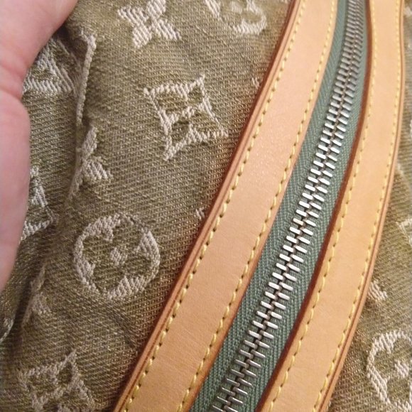 Rare Louis Vuitton Denim Baggy GM Crossbody - Picture 15 of 16